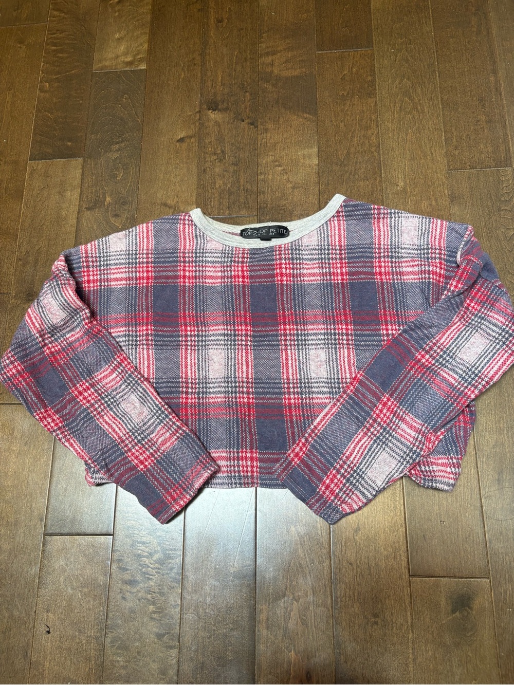 Red, Navy & Gray Plaid Cropped Long Sleeve Top